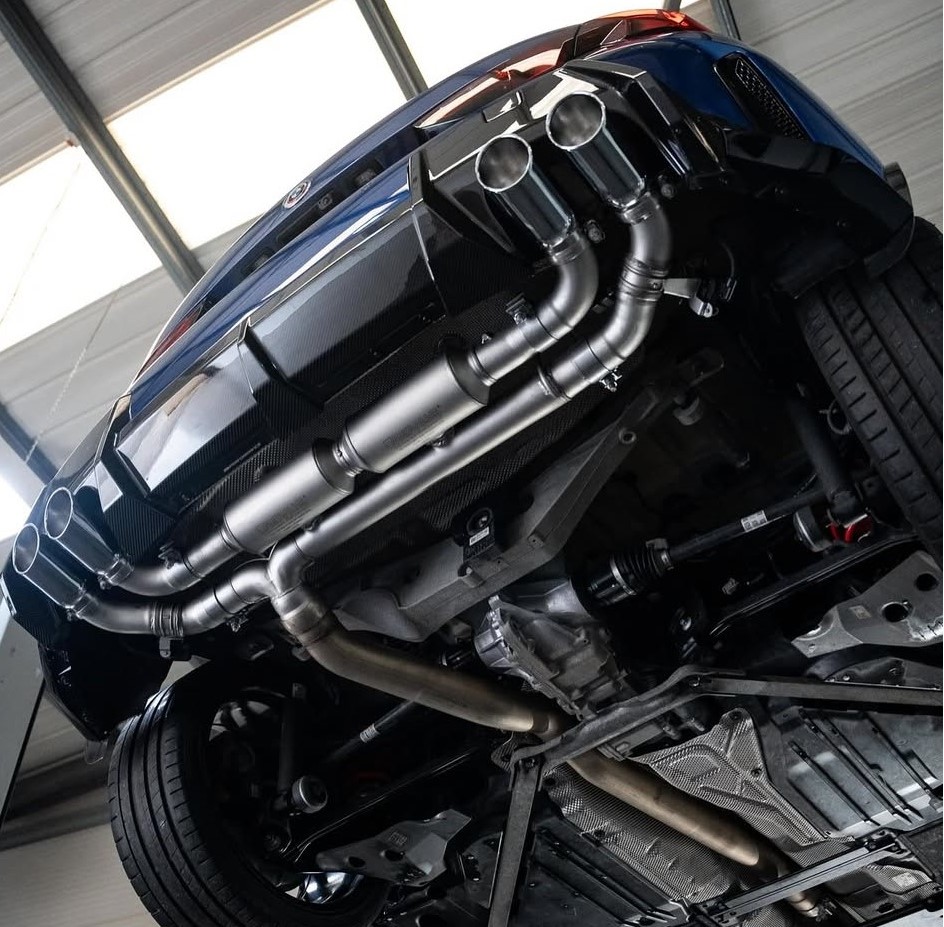 Scarico racing Remus a partire dal Fap per BMW M135i xDrive F70 2.0l Turbo 221kW 2024=>
